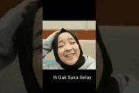 Gelay dari Video Nissa Sabyan