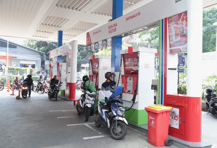 Kenaikan Harga Pertamax, Hitung Ulang Biaya BBM Full Tank untuk Honda PCX 160 dan Yamaha Nmax 155