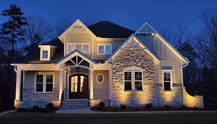 Lighting lights accent house exterior soffit outdoor story gutter homes two ideas light landscape architectural mounted recessed challenges solve facade